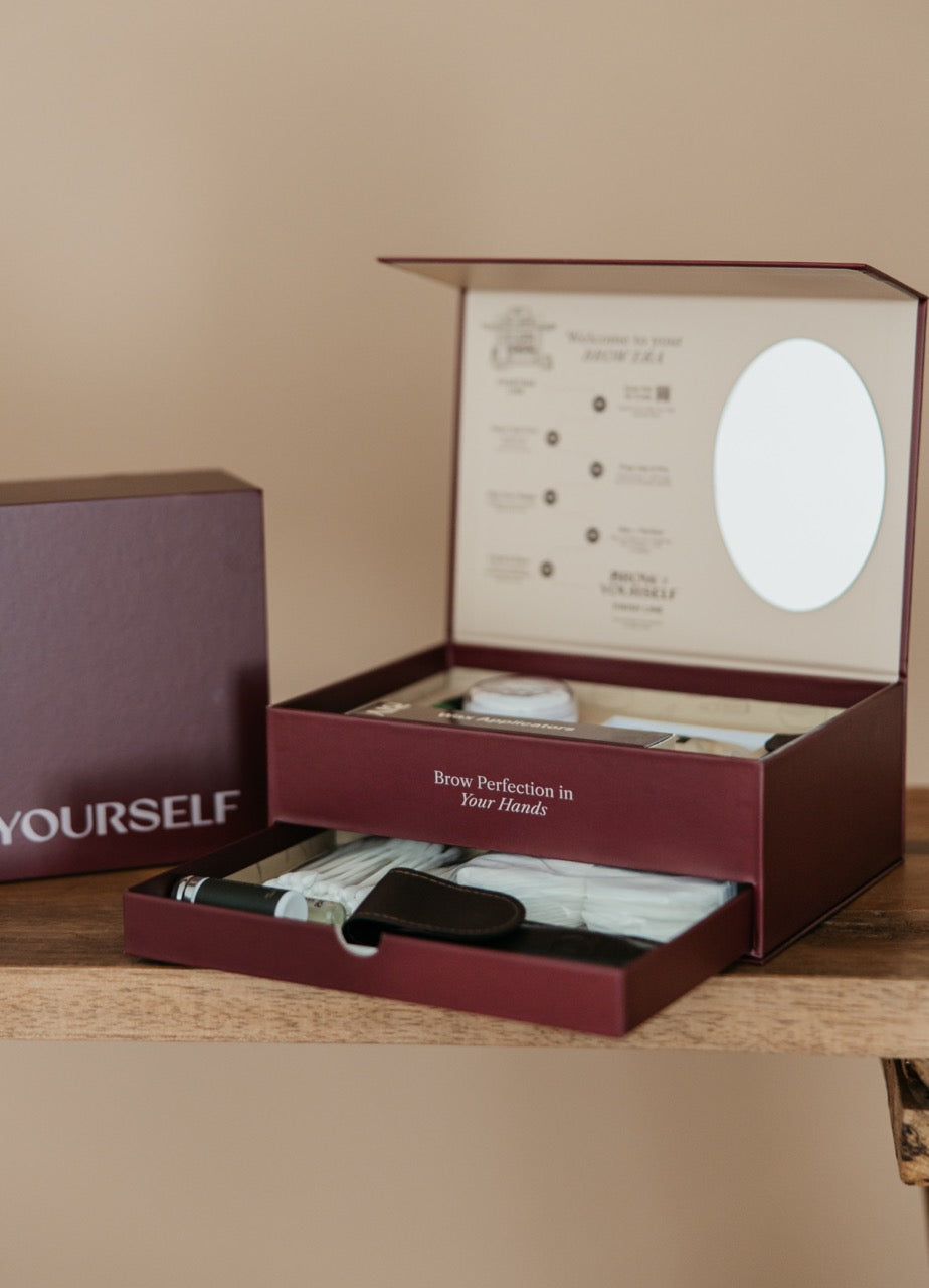 Brow Mapping + Waxing + Hybrid Dye kit