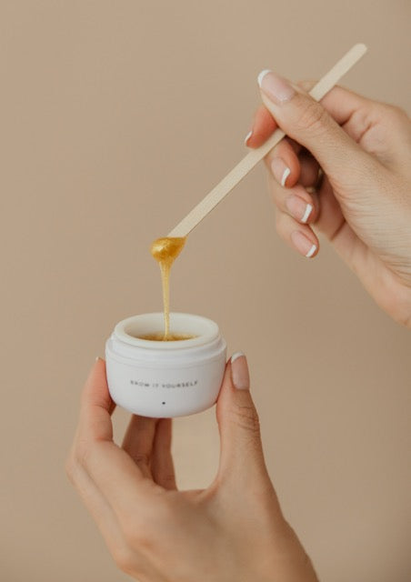 Brow Mapping + Waxing + Hybrid Dye kit